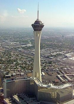 250px-Stratosphere_Las_Vegas_-_November_2003.jpg